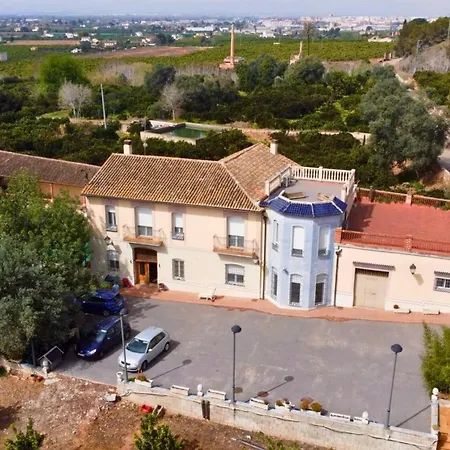 In - Your Refuge With Private Terrace Guest house