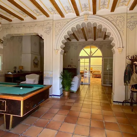 In - Your Refuge With Private Terrace *