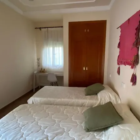 Algarrobo Room, Your Corner Of Calm And Magical Views Alzira